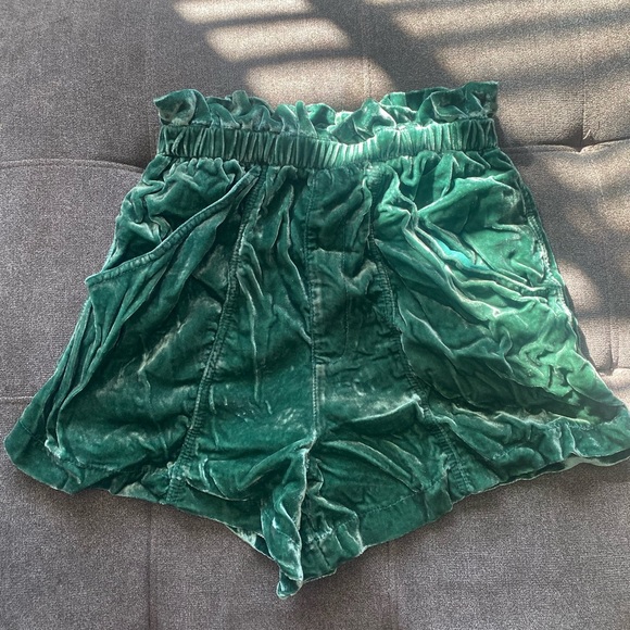 Free People Shorts - Picture 2 of 5